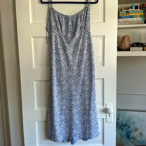 Abercrombie Light Blue Leopard Print Dress - Picture 2 of 5